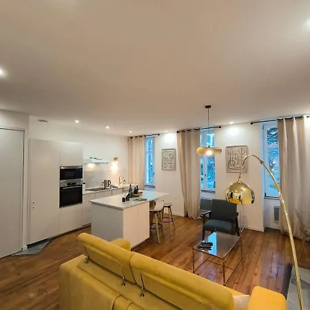 Henri Iv Apartment