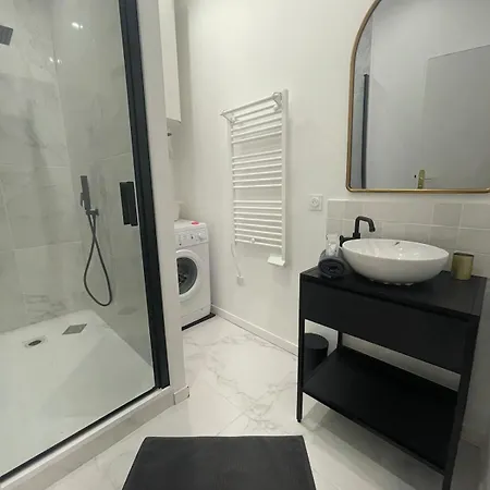Henri Iv Apartment